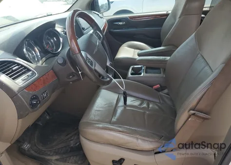 2013 Chrysler Town & Country Limited from USA, damaged, VIN 2C4RC1GG9DR815932